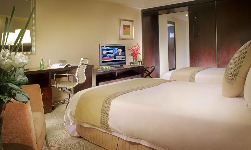 Ramada Plaza Shanghai Gateway Oda fotoğraf